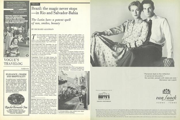 VOGUE 1980年12月号 December 1980 | Vogue