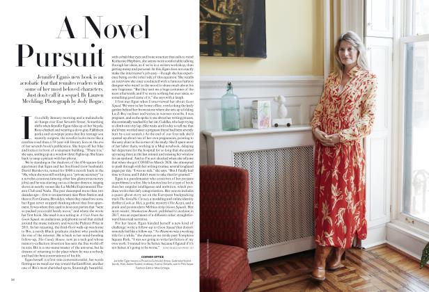 APRIL 2022 | Vogue